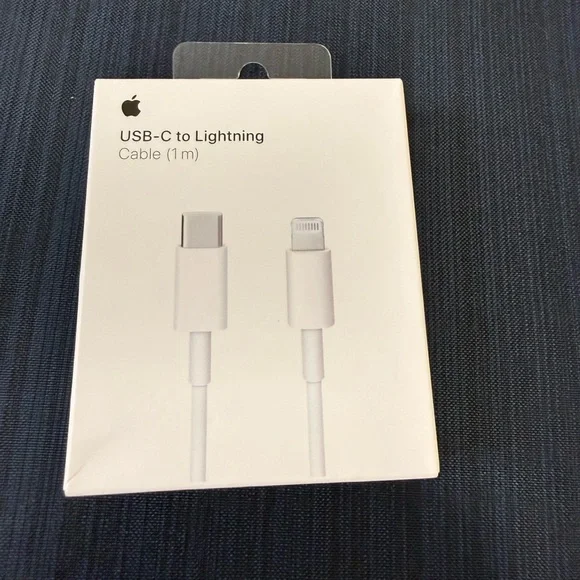 Apple USB-C to Lightning Cable - White - Picture 1 of 6